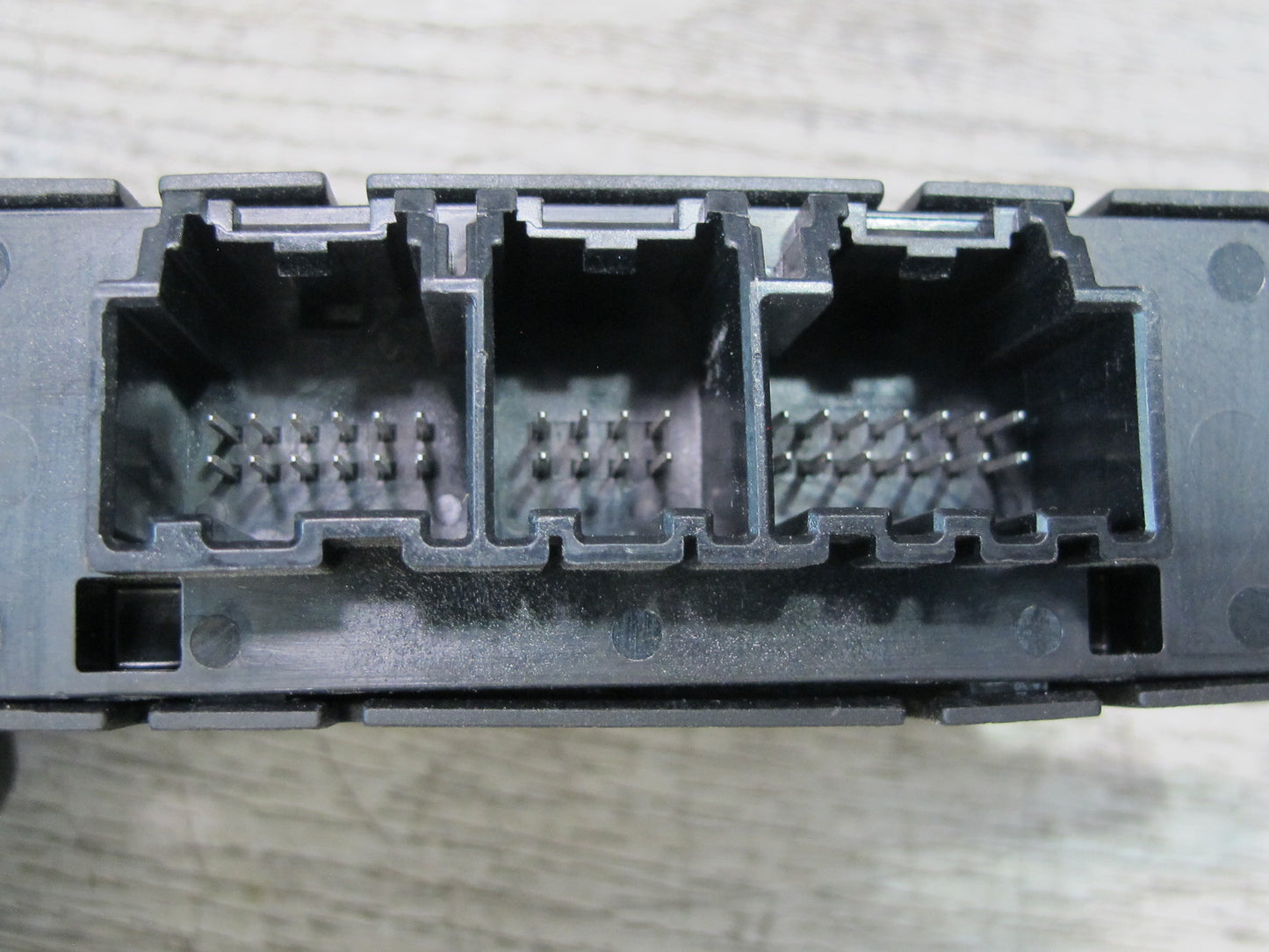 2017-2020 Maserati Levante M161 Parking Assist Control Module 670032406