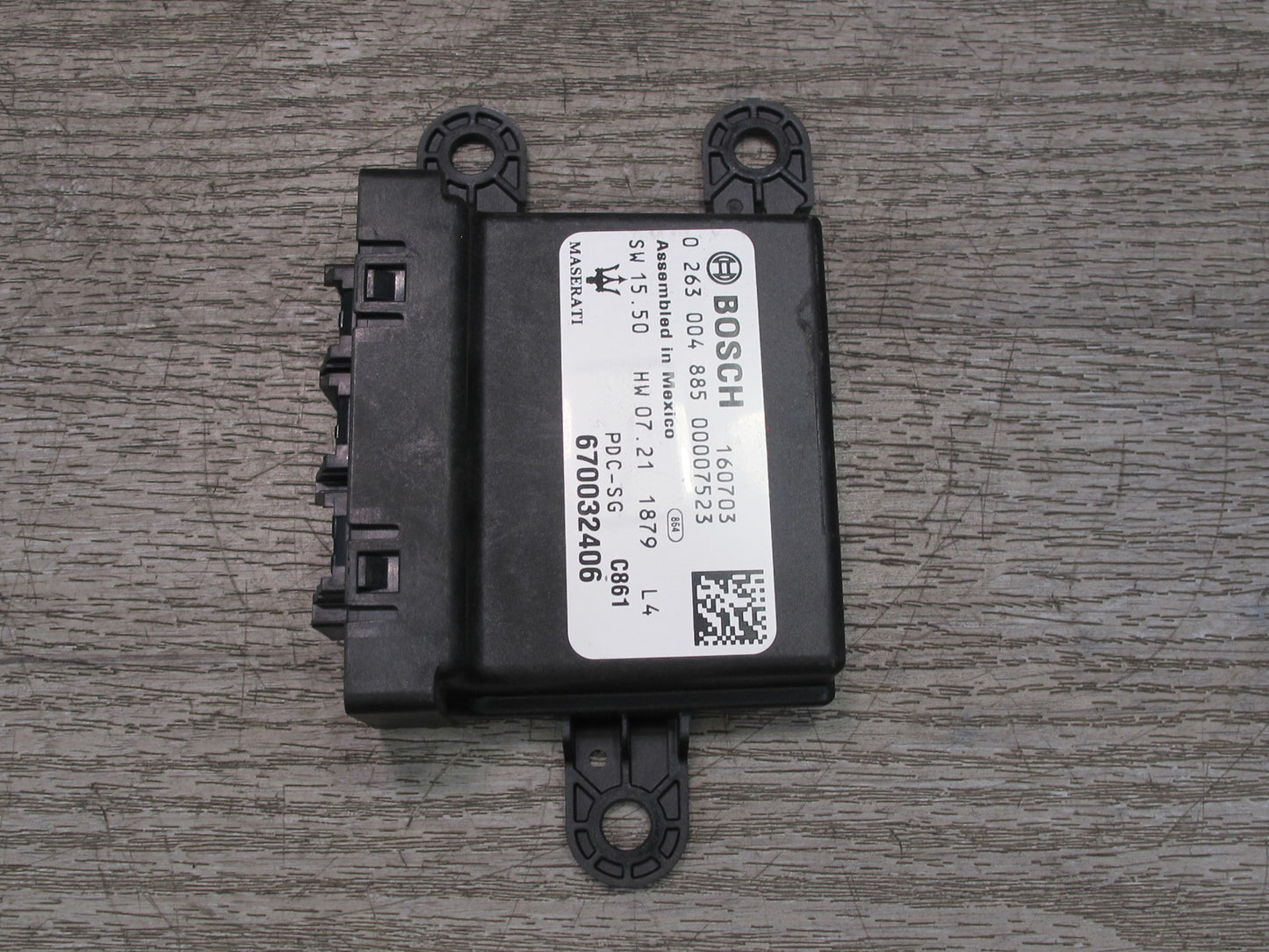 2017-2020 Maserati Levante M161 Parking Assist Control Module 670032406