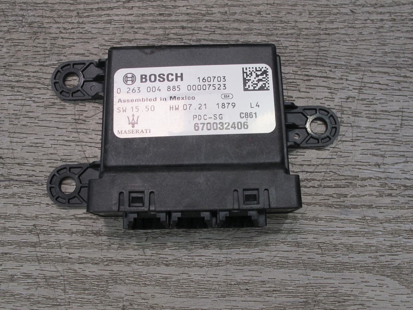 2017-2020 Maserati Levante M161 Parking Assist Control Module 670032406