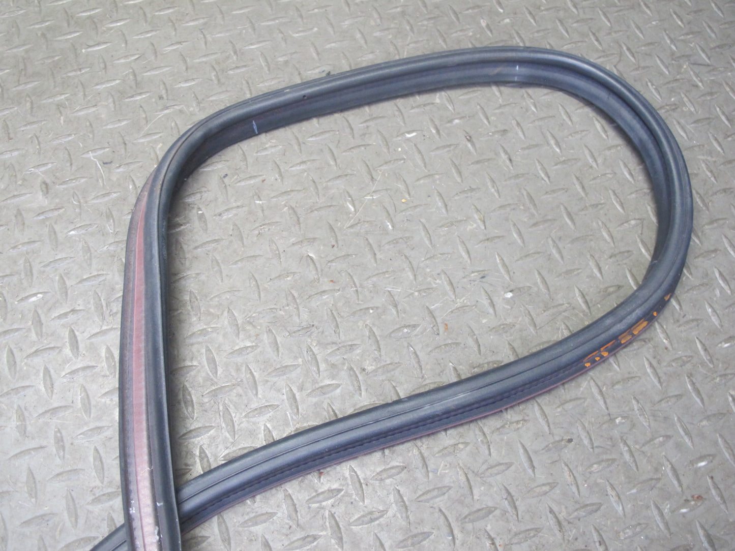 88-91 Mazda RX7 FC3S Convertible Rear Trunk Lid Weatherstrip Rubber Seal OEM