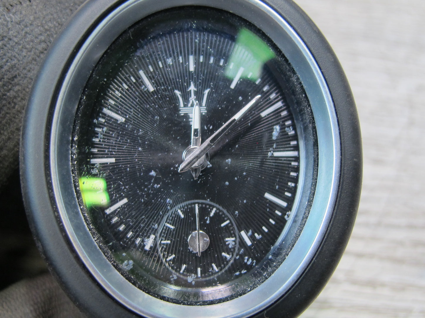 2017-2020 Maserati Levante M161 Dash Instrument Panel Center Analog Clock