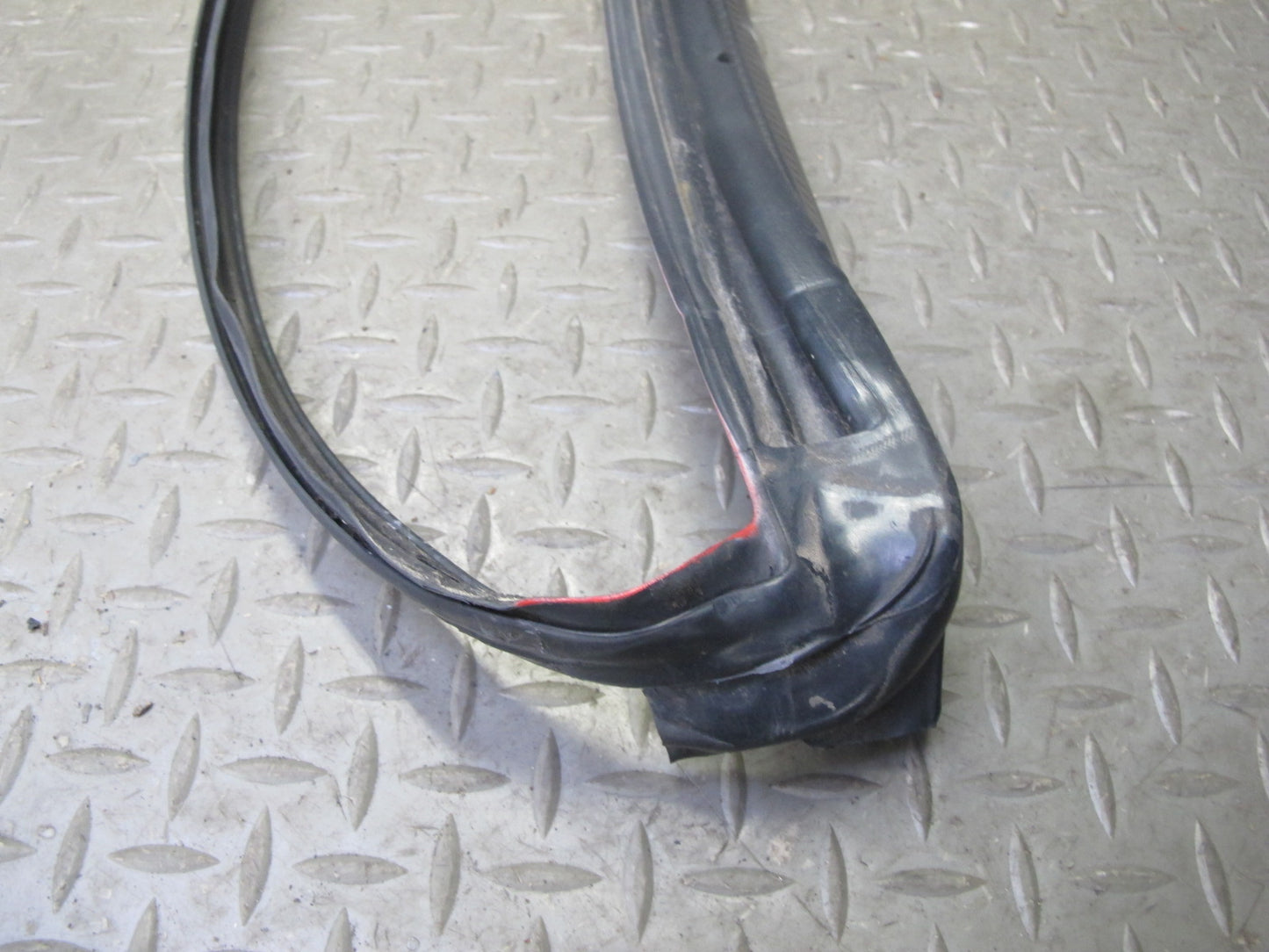 88-91 Mazda RX7 FC3S Convertible Front Windshield Weatherstrip Rubber Seal OEM