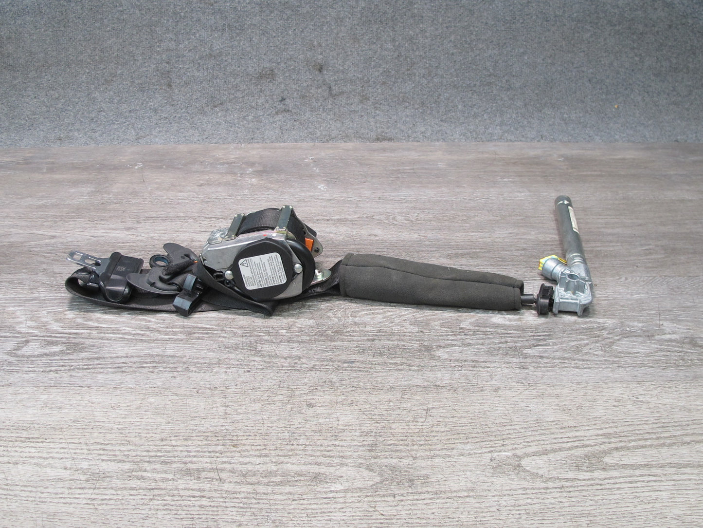 17-20 MASERATI LEVANTE M161 FRONT LEFT DRIVER SIDE SEATBELT RETRACTOR SET OEM