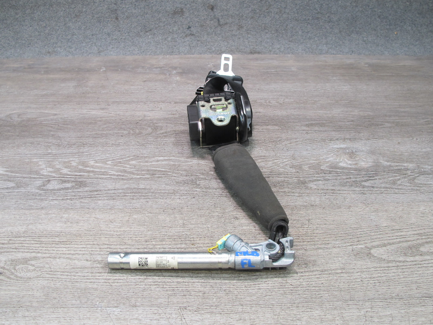 17-20 MASERATI LEVANTE M161 FRONT LEFT DRIVER SIDE SEATBELT RETRACTOR SET OEM