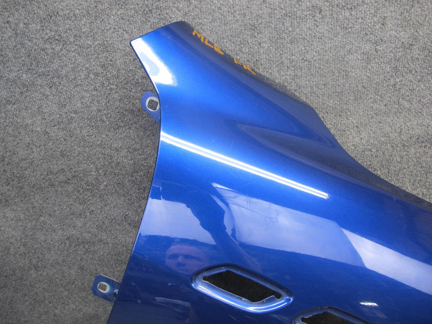 2017-2020 Maserati Levante M161 Front Right Side Fender Shell Cover Panel Blue