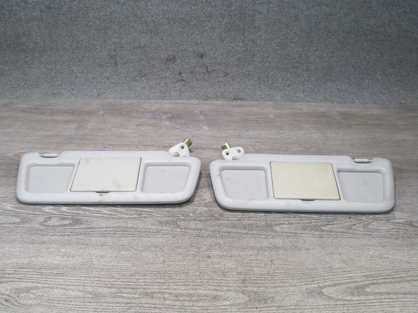 04-08 Mazda RX8 Set of 2 Front Left & Right Sun Visor Gray OEM