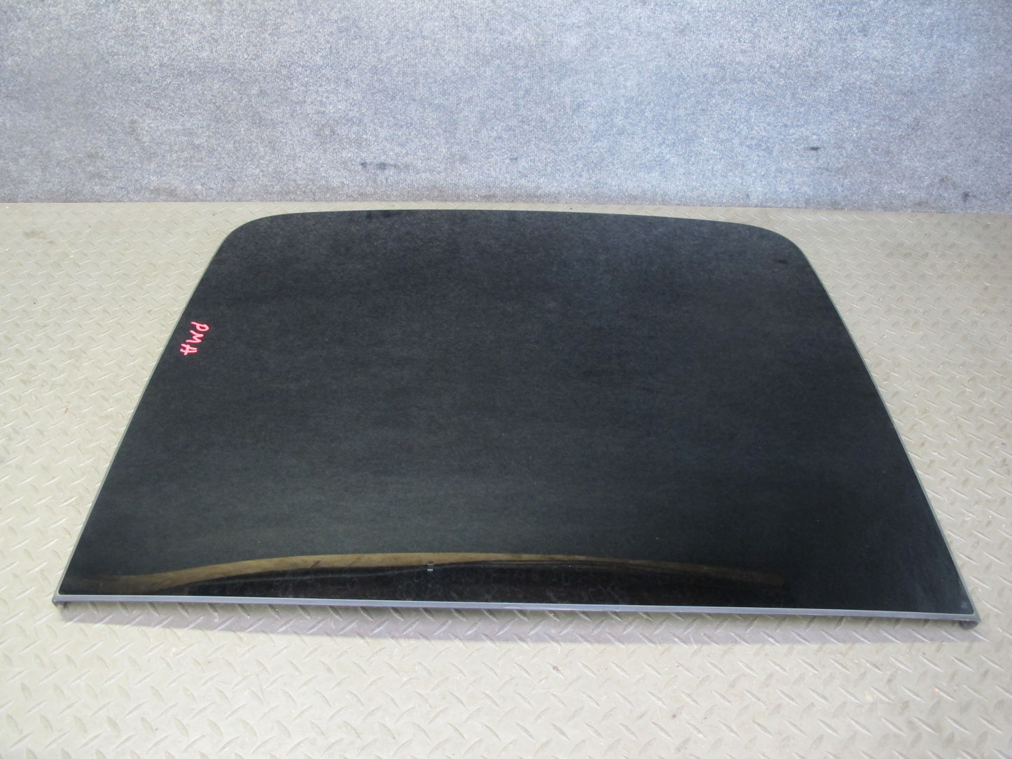 2015-2018 Porsche Macan Front Panoramic Sunroof Glass Panel 95B877055Z