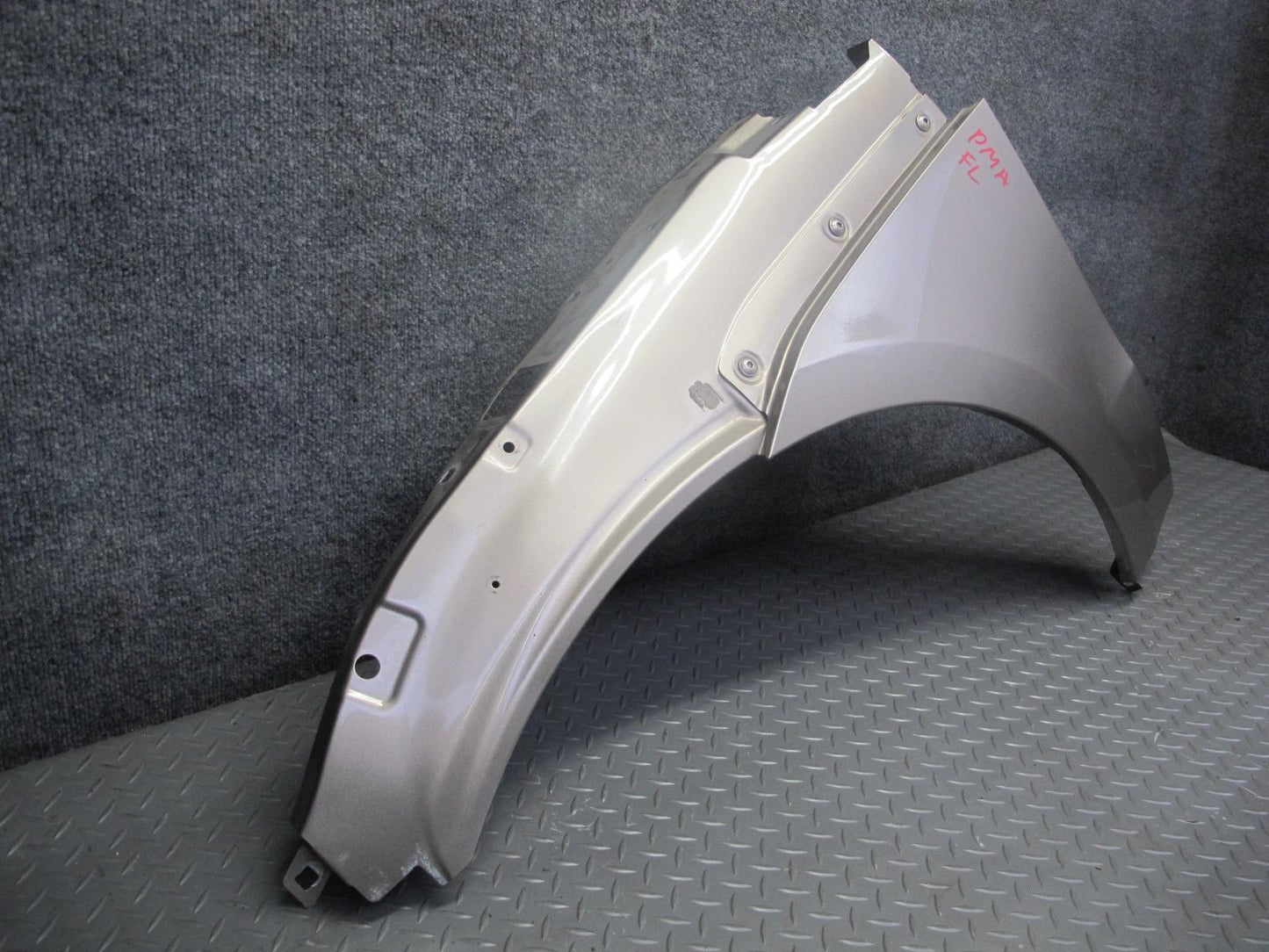 2015-2025 Porsche Macan Front Left Fender Shell Panel Cover