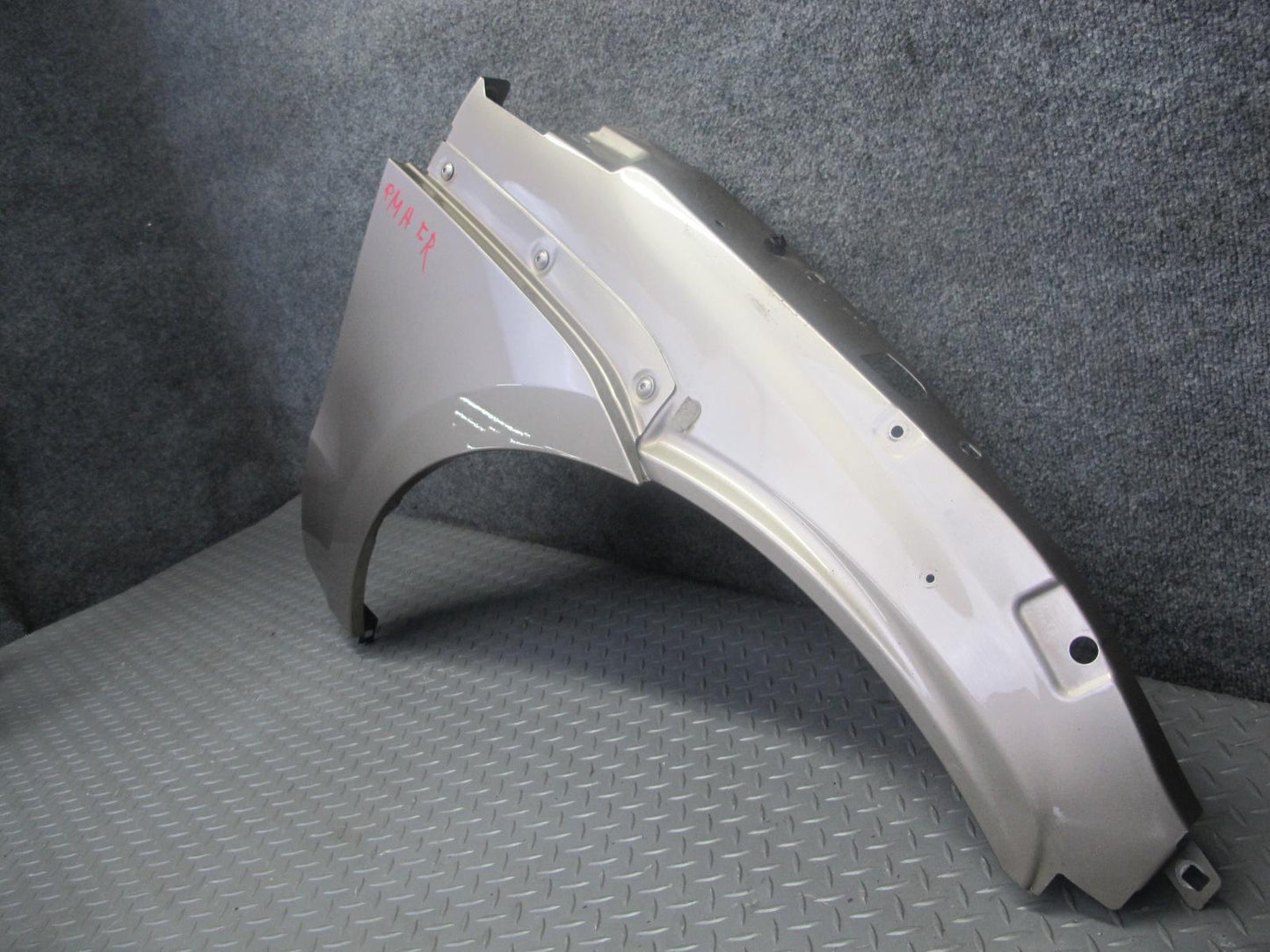 2015-2025 Porsche Macan Front Right Fender Shell Panel Cover