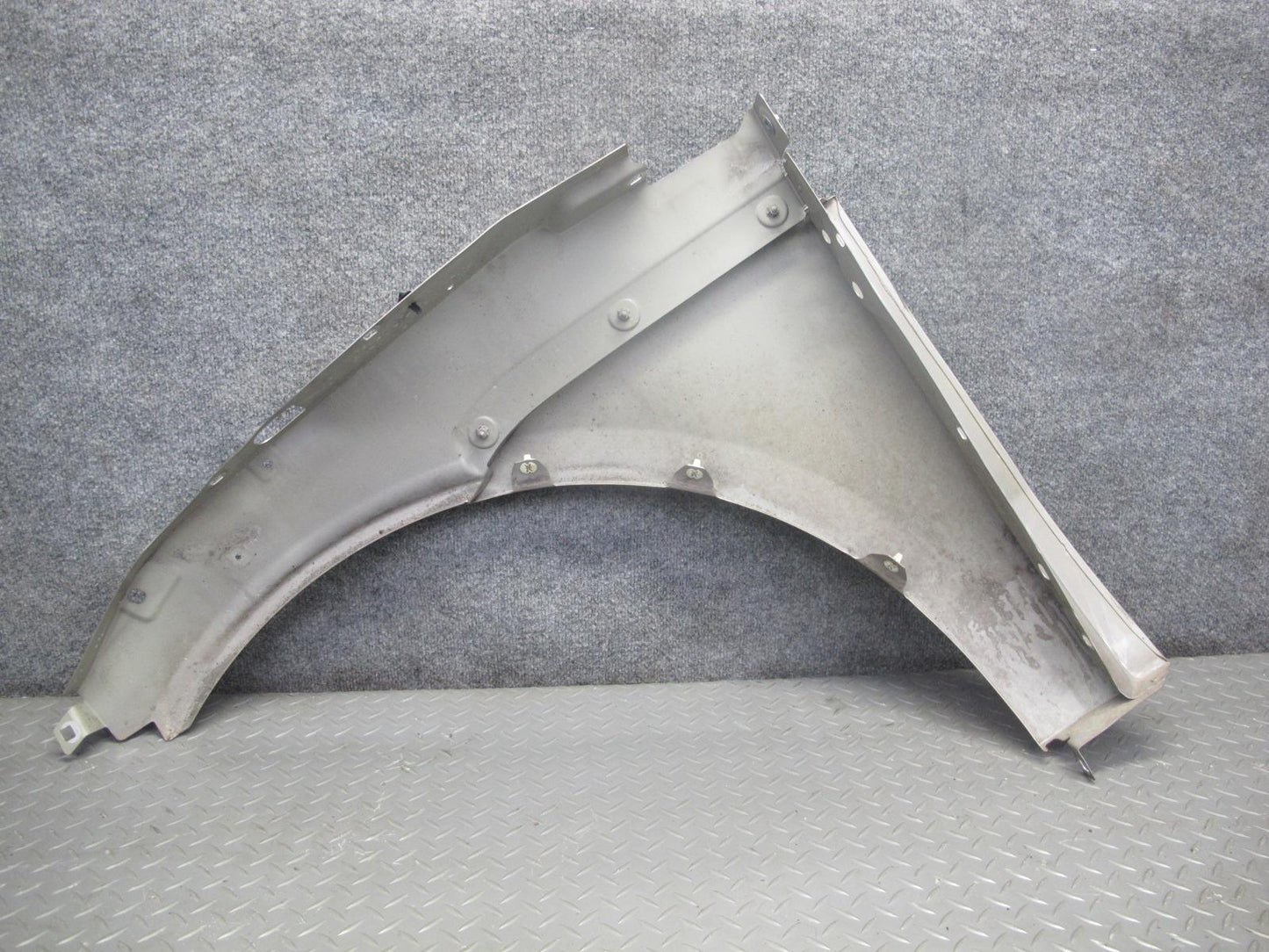 2015-2025 Porsche Macan Front Right Fender Shell Panel Cover