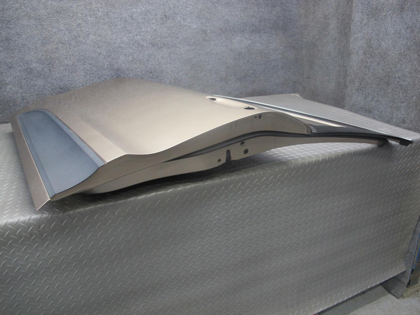 2015-2018 Porsche Macan Front Left Door Shell Panel
