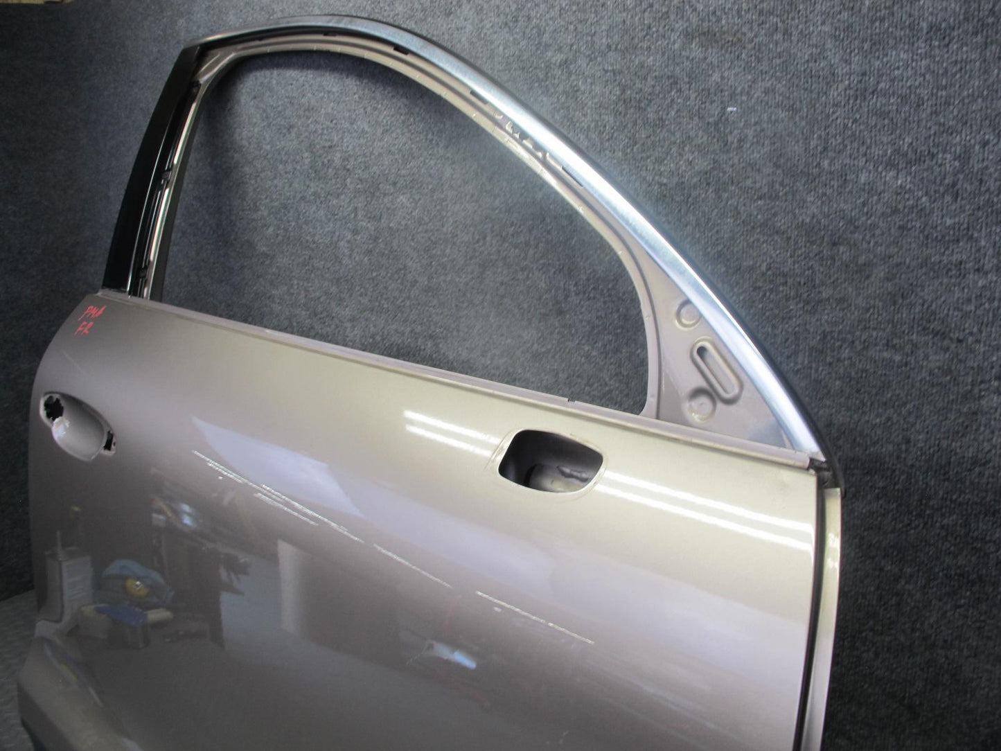 2015-2018 Porsche Macan Front Right Door Shell Panel