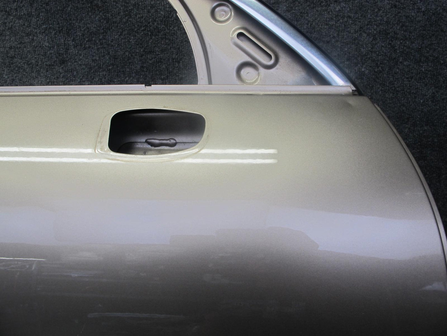 2015-2018 Porsche Macan Front Right Door Shell Panel