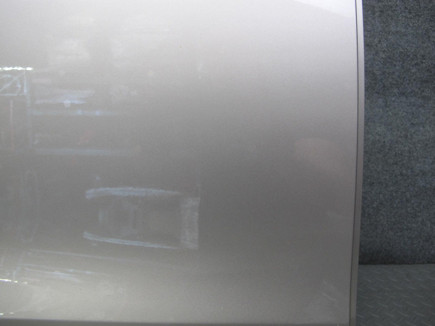 2015-2018 Porsche Macan Front Right Door Shell Panel