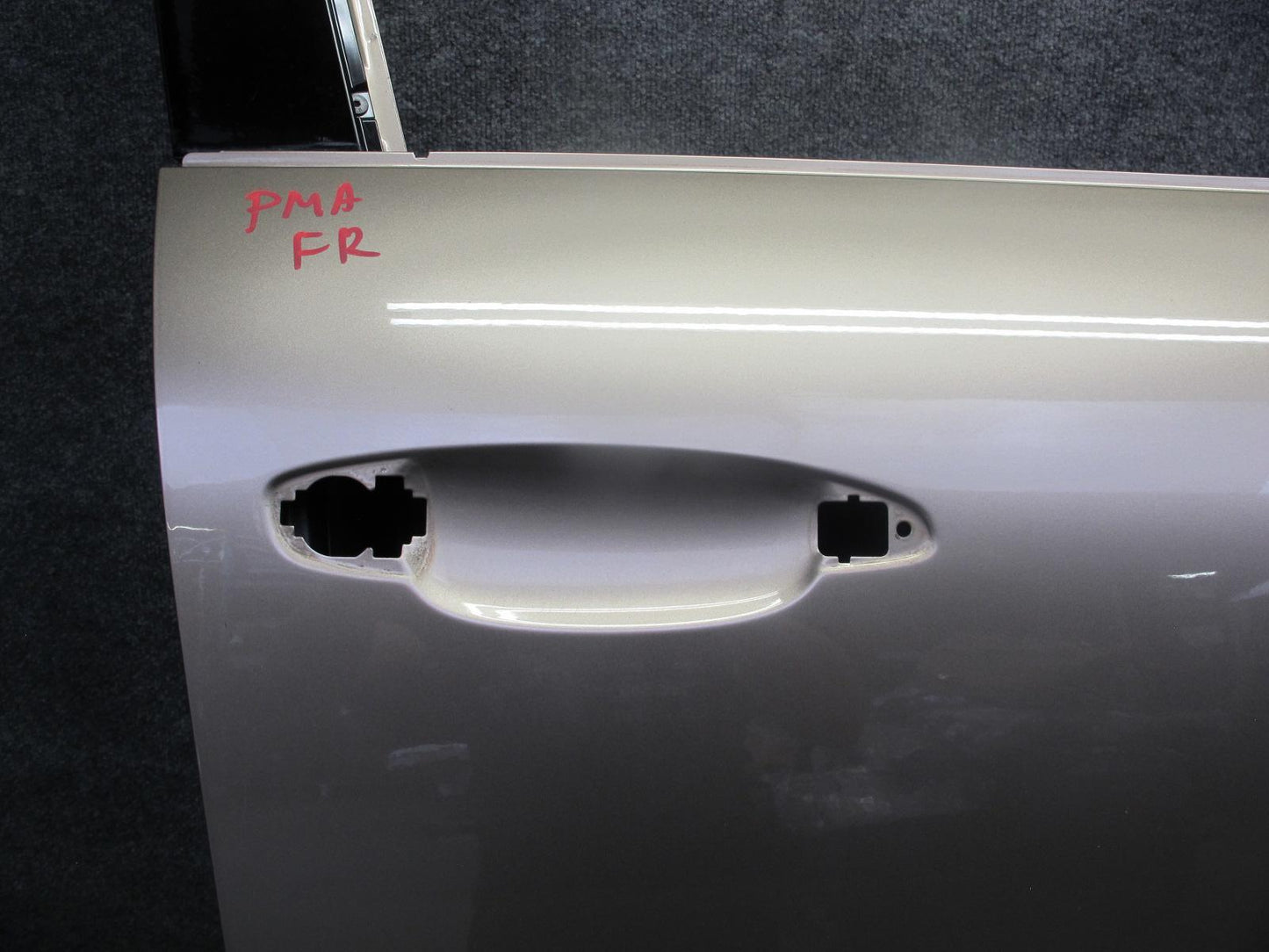 2015-2018 Porsche Macan Front Right Door Shell Panel