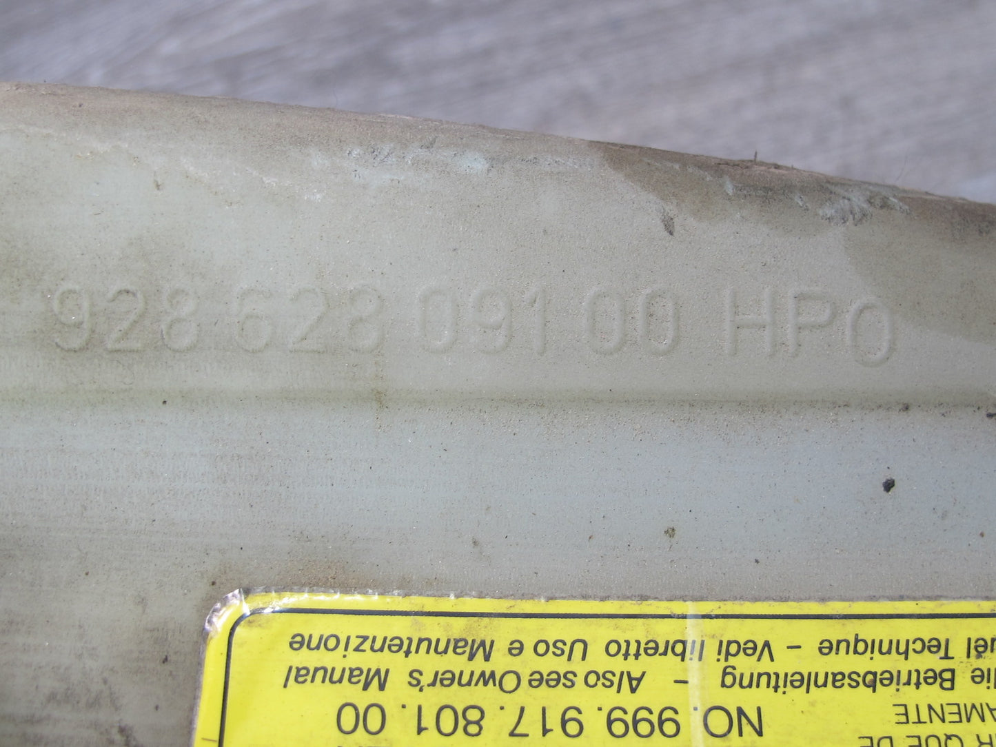 1984-1986 Porsche 928 S Windshield Washer Fluid Reservoir Tank 92862809100