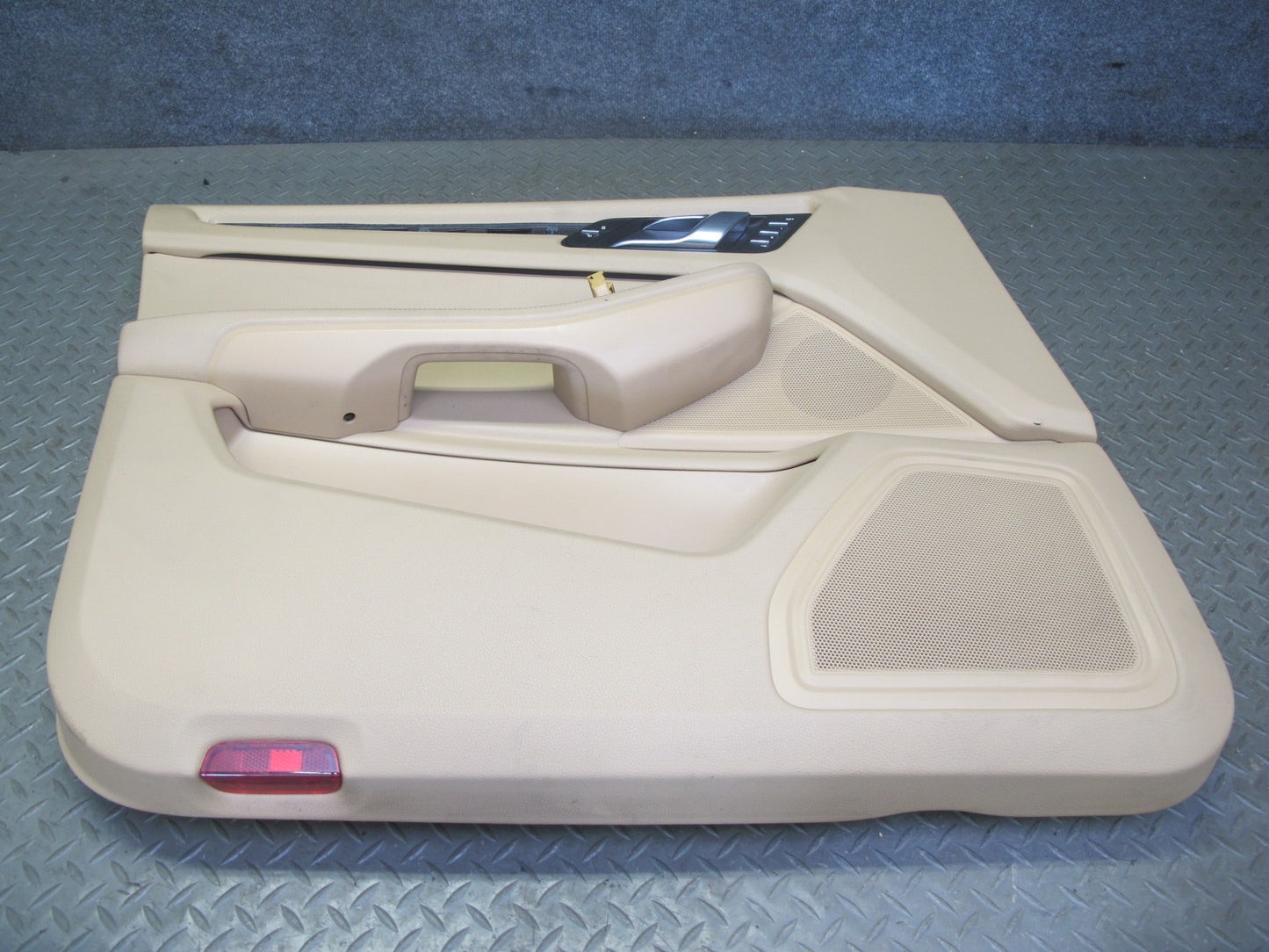 2015-2018 Porsche Macan Front Left & Right Door Trim Cover Panel Set of 2