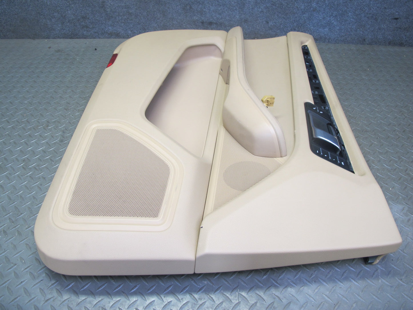 2015-2018 Porsche Macan Front Left & Right Door Trim Cover Panel Set of 2
