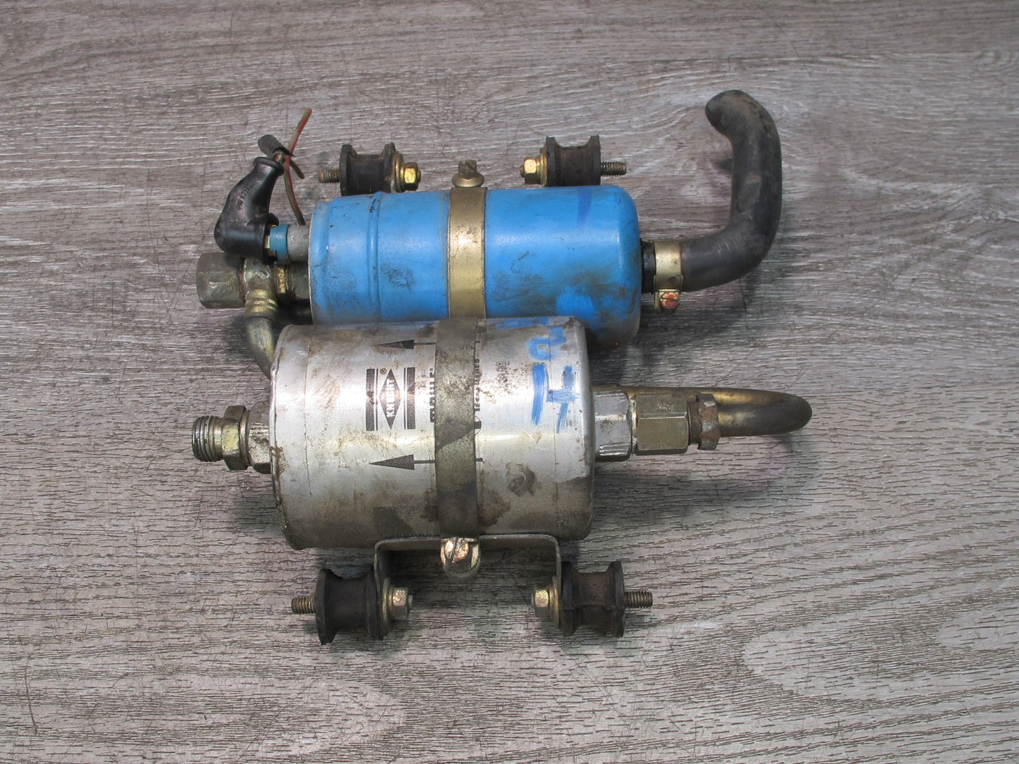 1984-1986 Porsche 928 S Fuel Gas Pump Filter Assembly