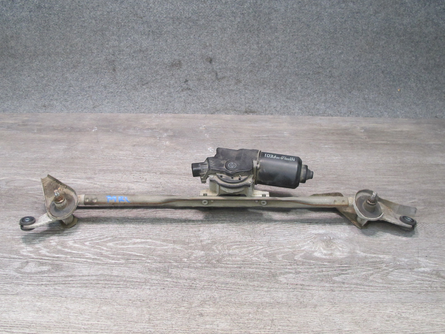 04-11 Mazda RX8 Front Windshield Wiper Linkage w Motor OEM