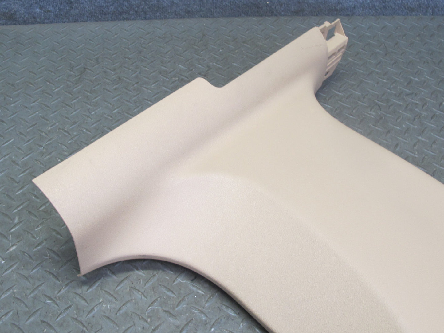 2015-2018 Porsche Macan Interior B Pillar Lower Trim Cover Panel Set of 2