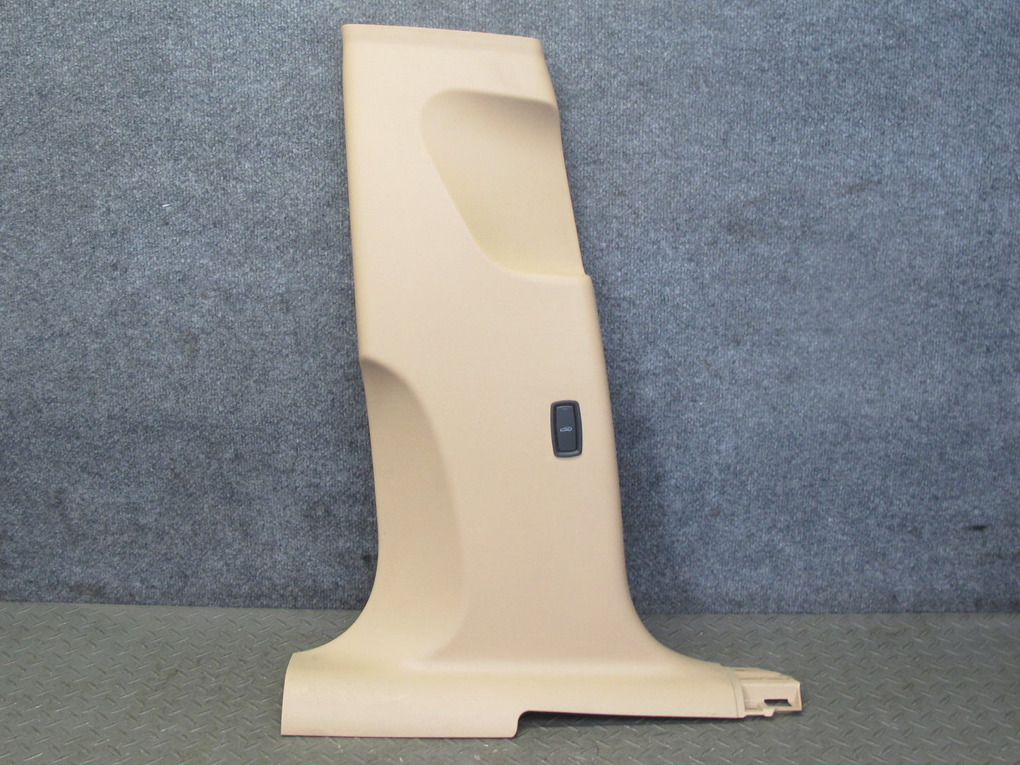 2015-2018 Porsche Macan Interior B Pillar Lower Trim Cover Panel Set of 2