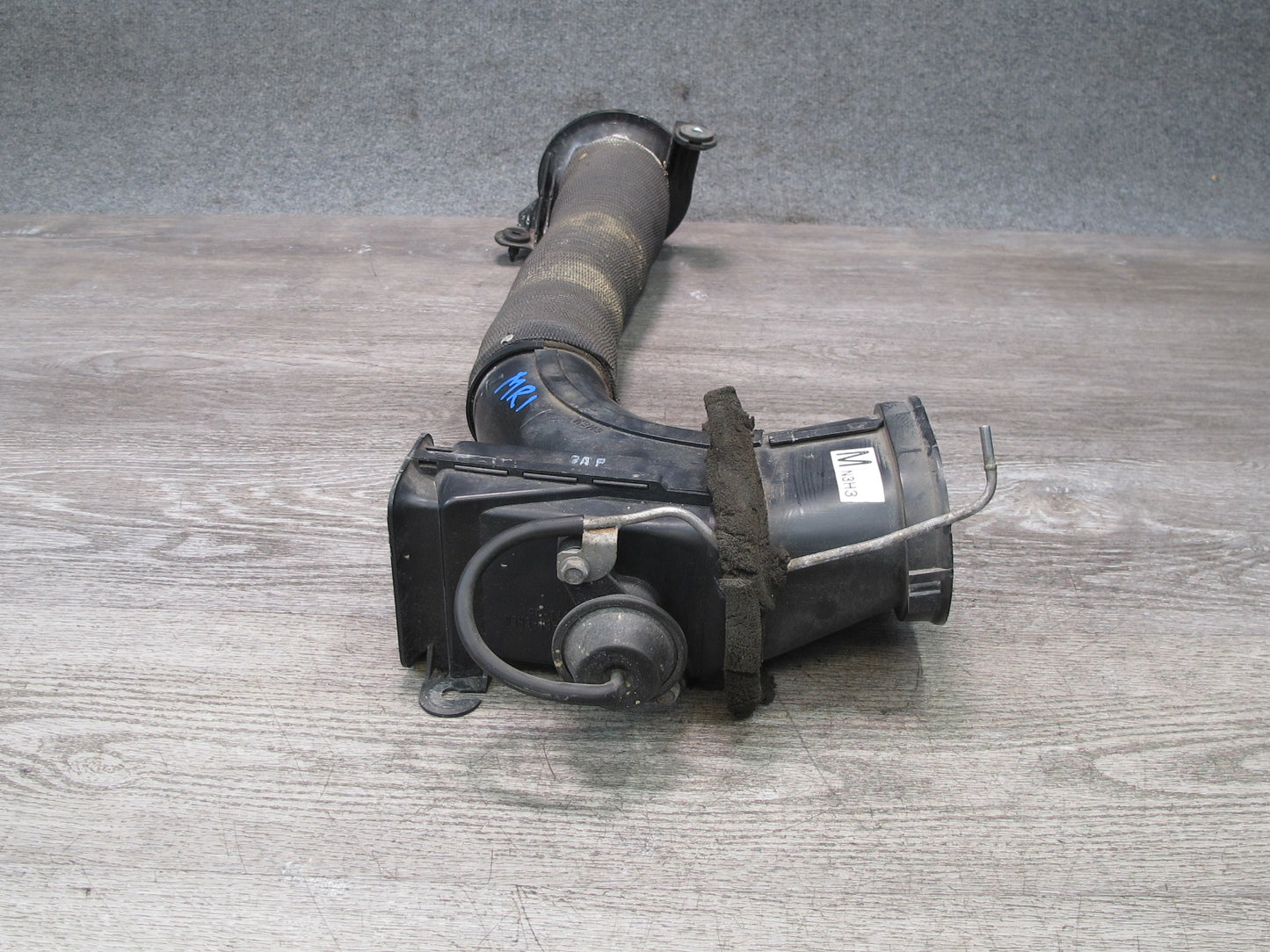 04-11 Mazda RX8 A/T Air Intake Duct Pipe Tube N3H3-13-200-2 OEM