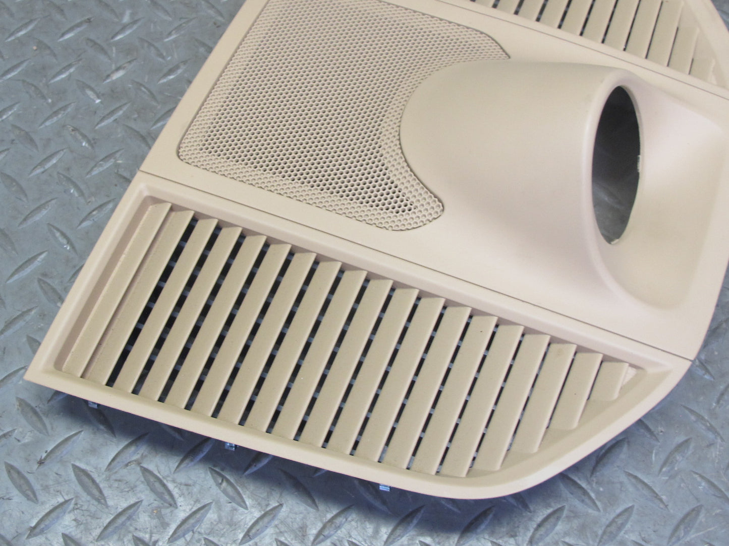 2015-2018 Porsche Macan Dash Center Upper Trim Bezel Cover Air Vent Panel