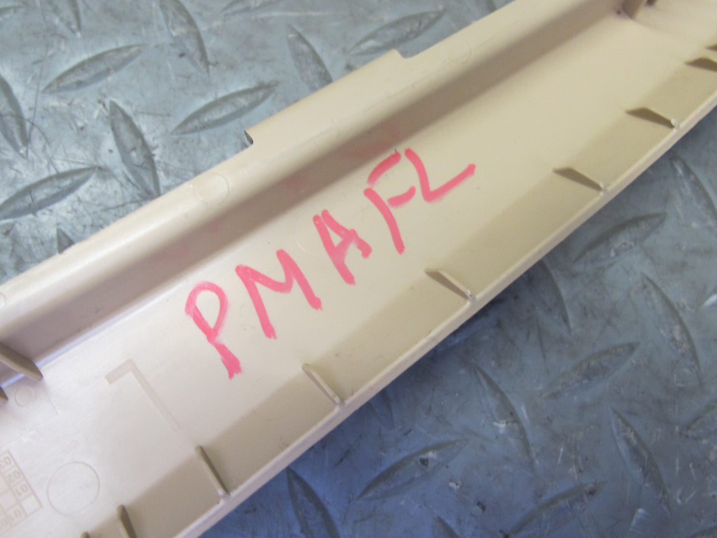 2015-2018 Porsche Macan Front Interior A Pillar Lower Trim Cover Panel Set of 2