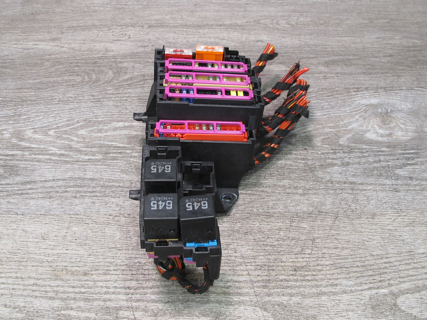 2015-2018 Porsche Macan Power Distribution Fuse Relay Box