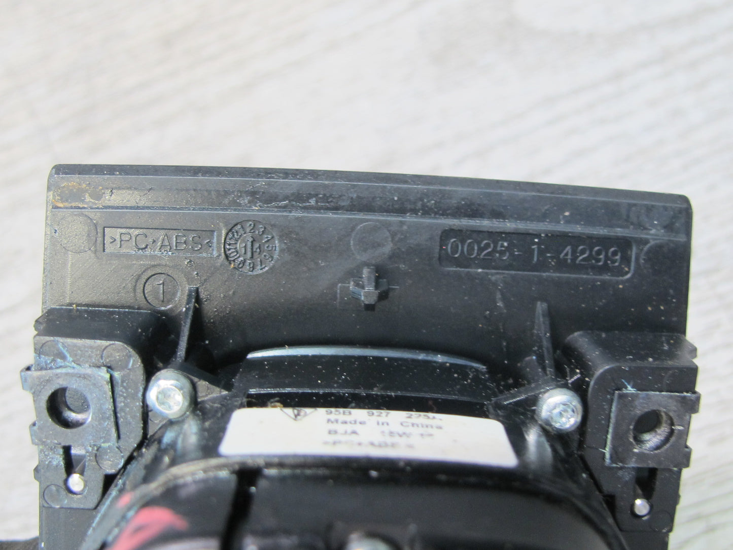 2015-2018 Porsche Macan Electric Parking Brake Control Switch 95B927225A