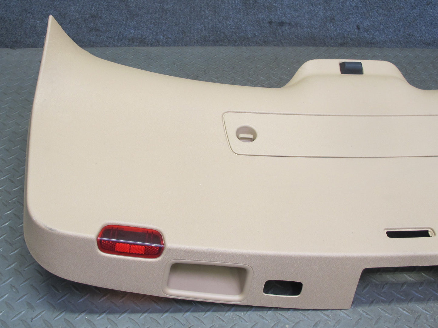 2015-2018 Porsche Macan Rear Trunk Lid Tailgate Upper & Lower Trim Panel Set