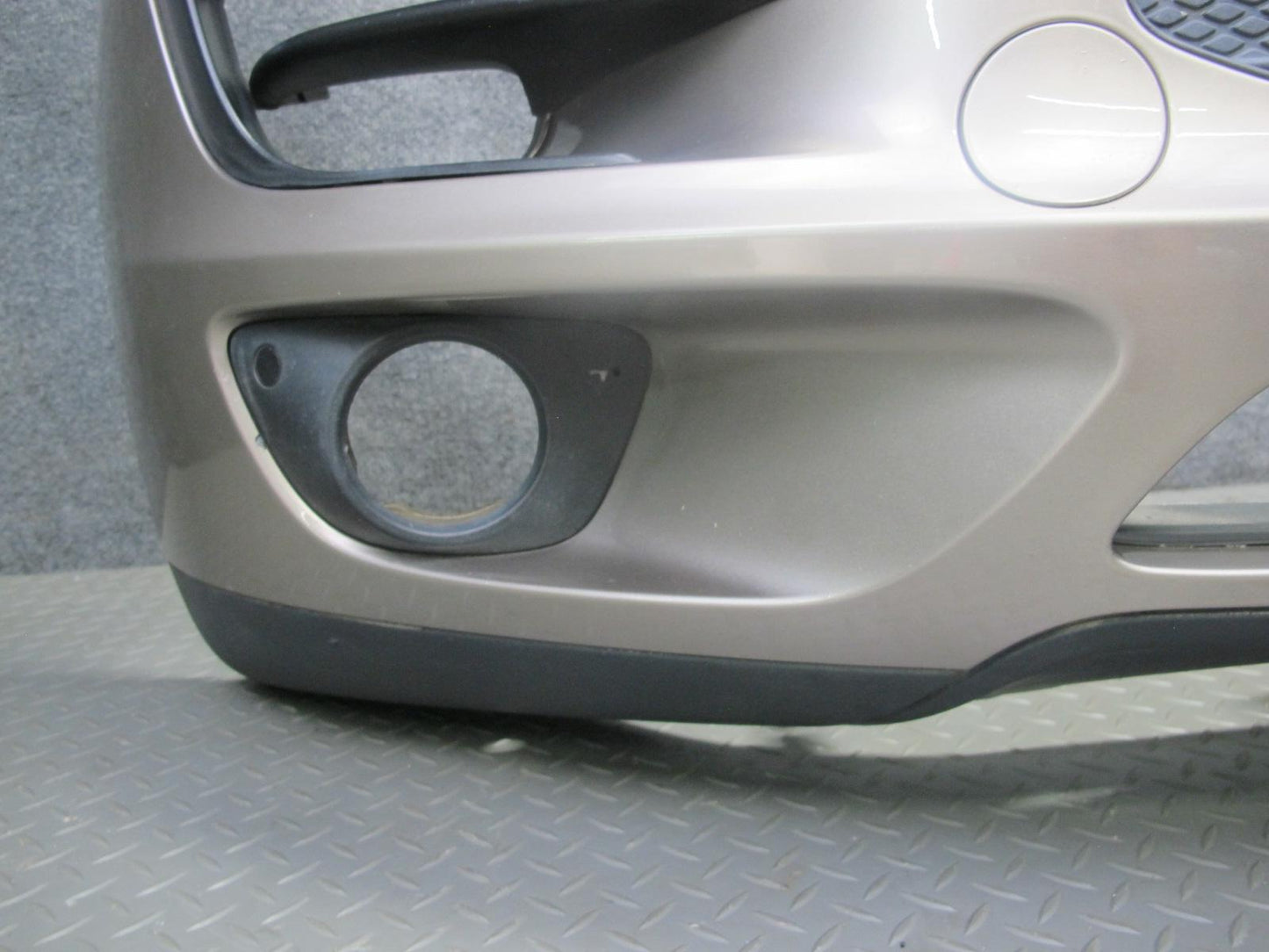 2015-2018 Porsche Macan Front Bumper Cover w PDC Sensors Palladium