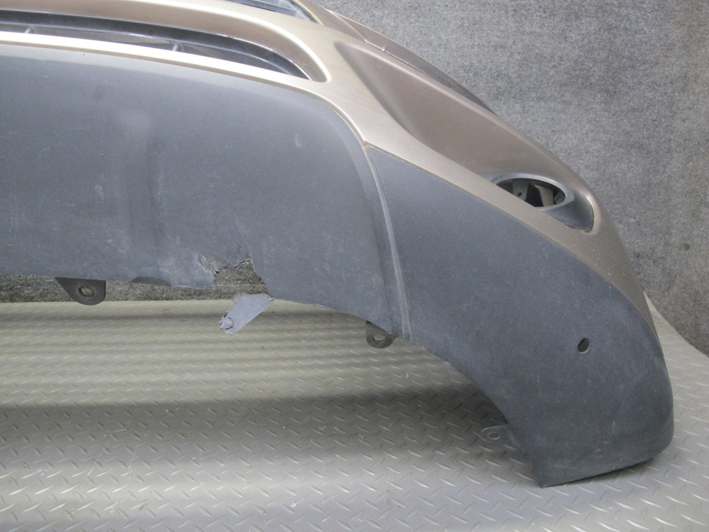 2015-2018 Porsche Macan Front Bumper Cover w PDC Sensors Palladium