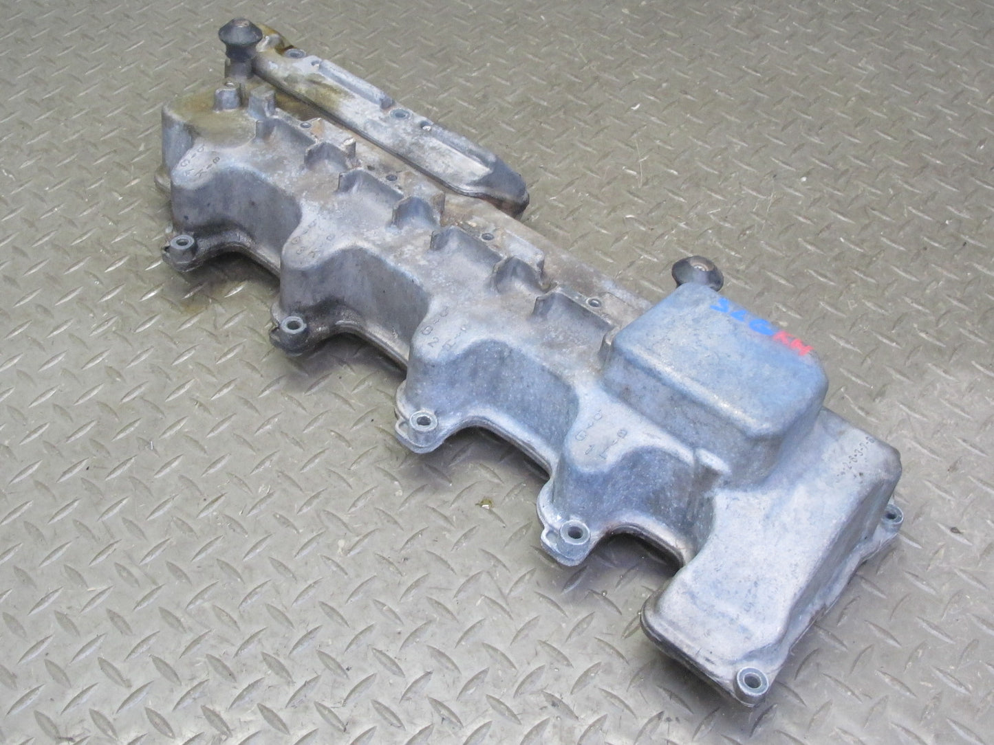 03-06 Mercedes R230 SL500 M113 Engine Right Side Cylinder Head Valve Cover OEM
