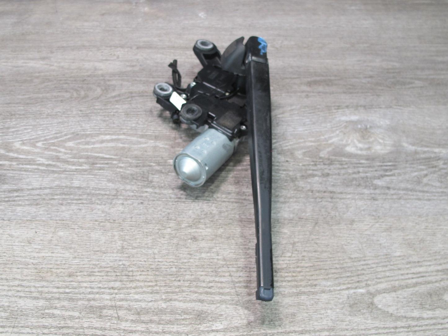 2015-2025 Porsche Macan Rear Trunk Lid Tailgate Hatch Wiper Motor w Arm