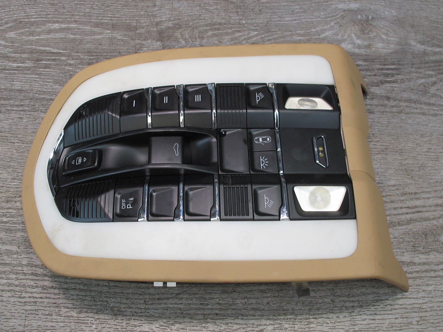 2015-2018 Porsche Macan Front Overhead Console Reading  Dome Light w Sunroof