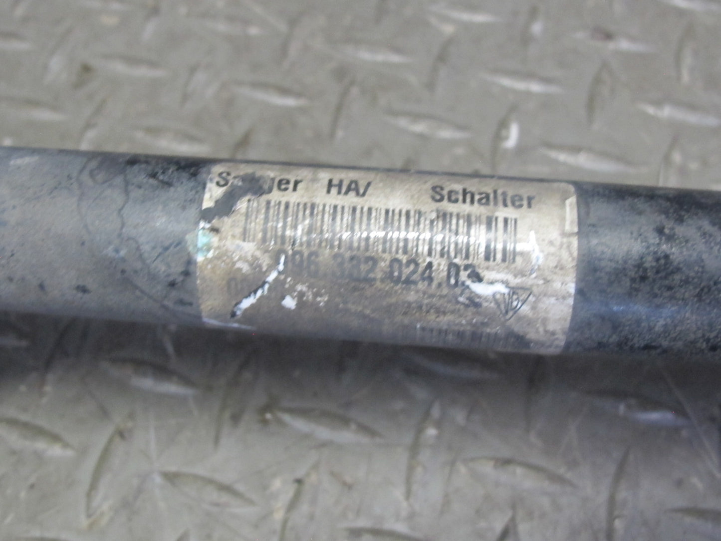 2002 Porsche 911 996 M/T Rear Left or Right Suspension Axle Shaft 99633202403