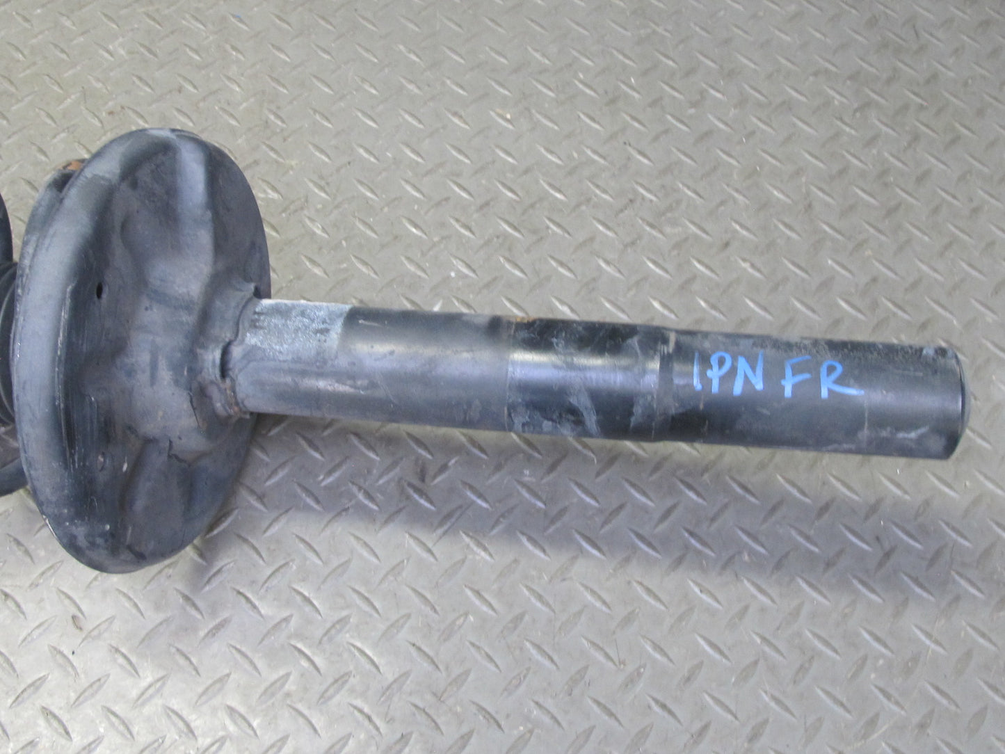 2002-2005 Porsche 911 996 Conv RWD Front Left & Right Strut Shock Absorber Set