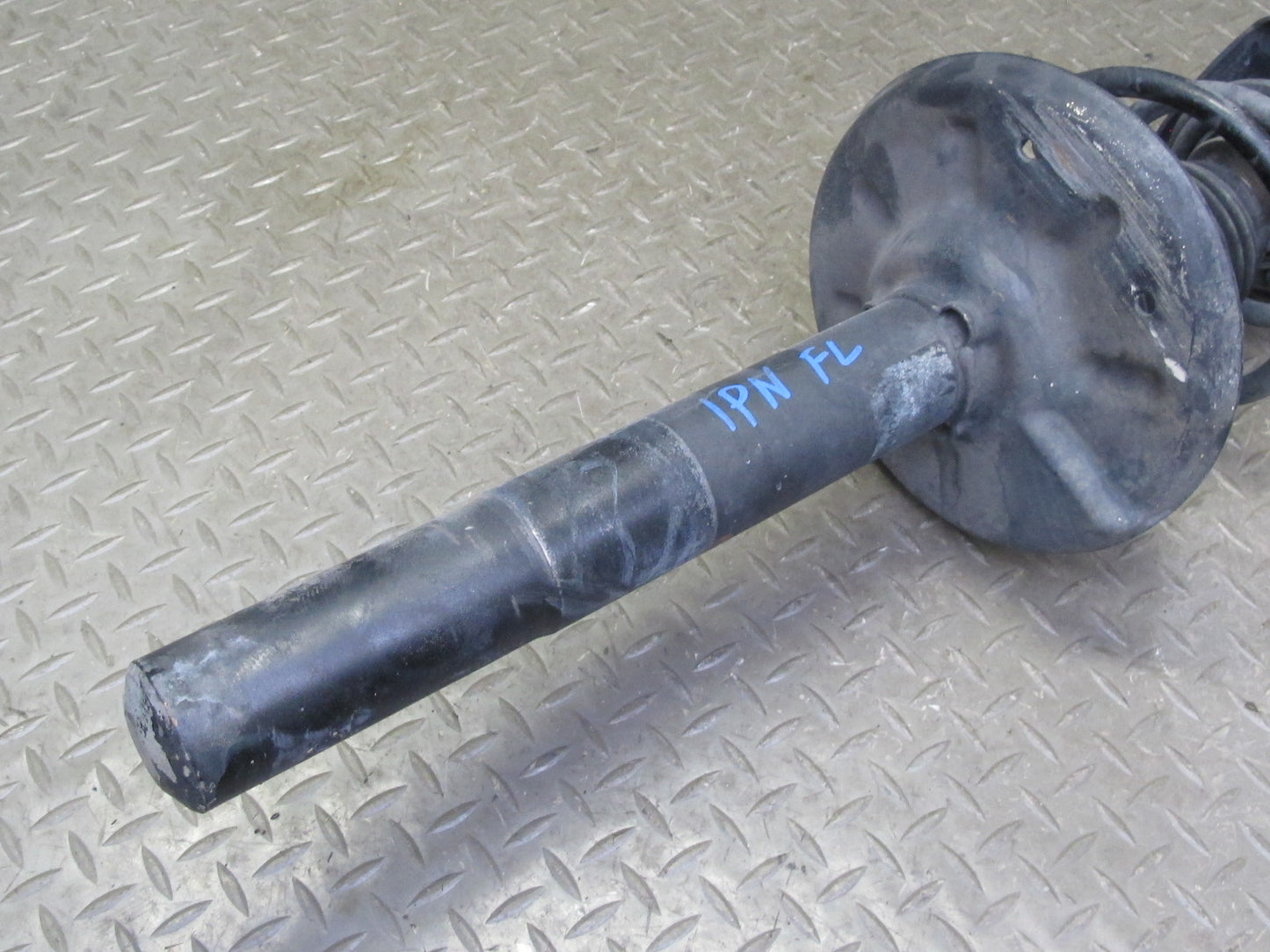 2002-2005 Porsche 911 996 Conv RWD Front Left & Right Strut Shock Absorber Set