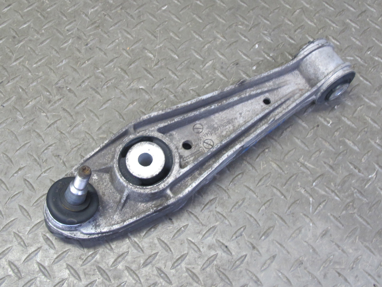 99-05 Porsche 911 996 Front Right Suspension Lower Control Arm Set of 2
