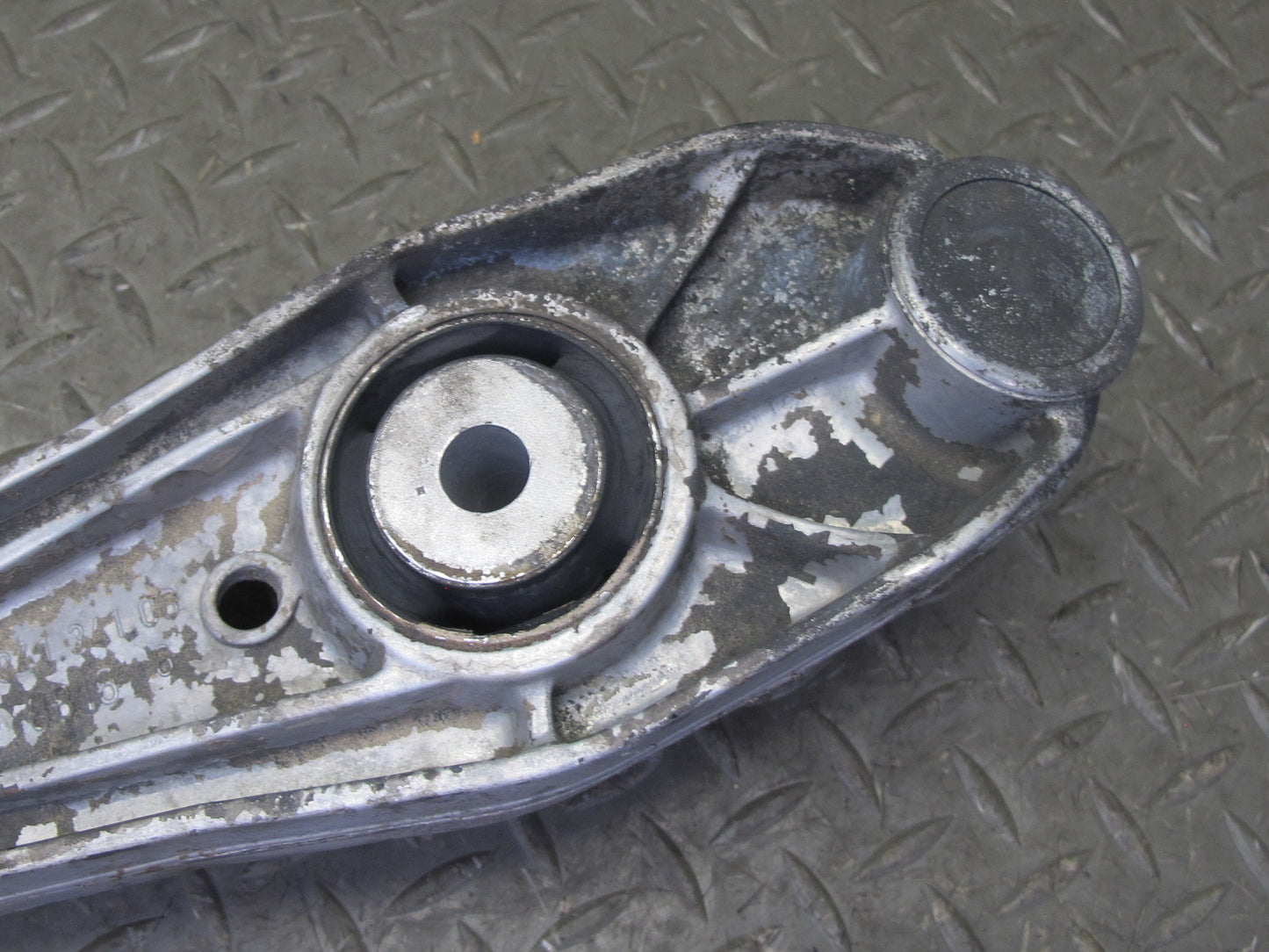 99-05 Porsche 911 996 Front Left Suspension Lower Control Arm Set of 2
