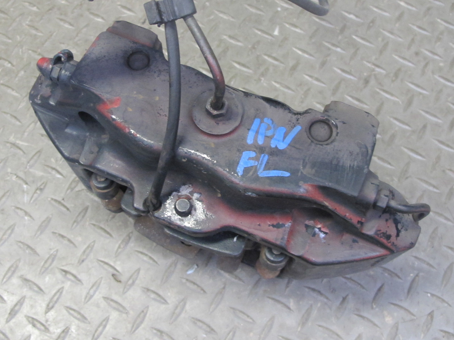 2000-2005 Porsche 911 Carrera 996 RWD Front Left Right Brembo Brake Caliper Set