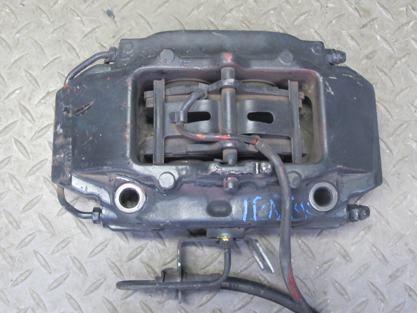 2000-2005 Porsche 911 Carrera 996 RWD Rear Left & Right Brembo Brake Caliper Set