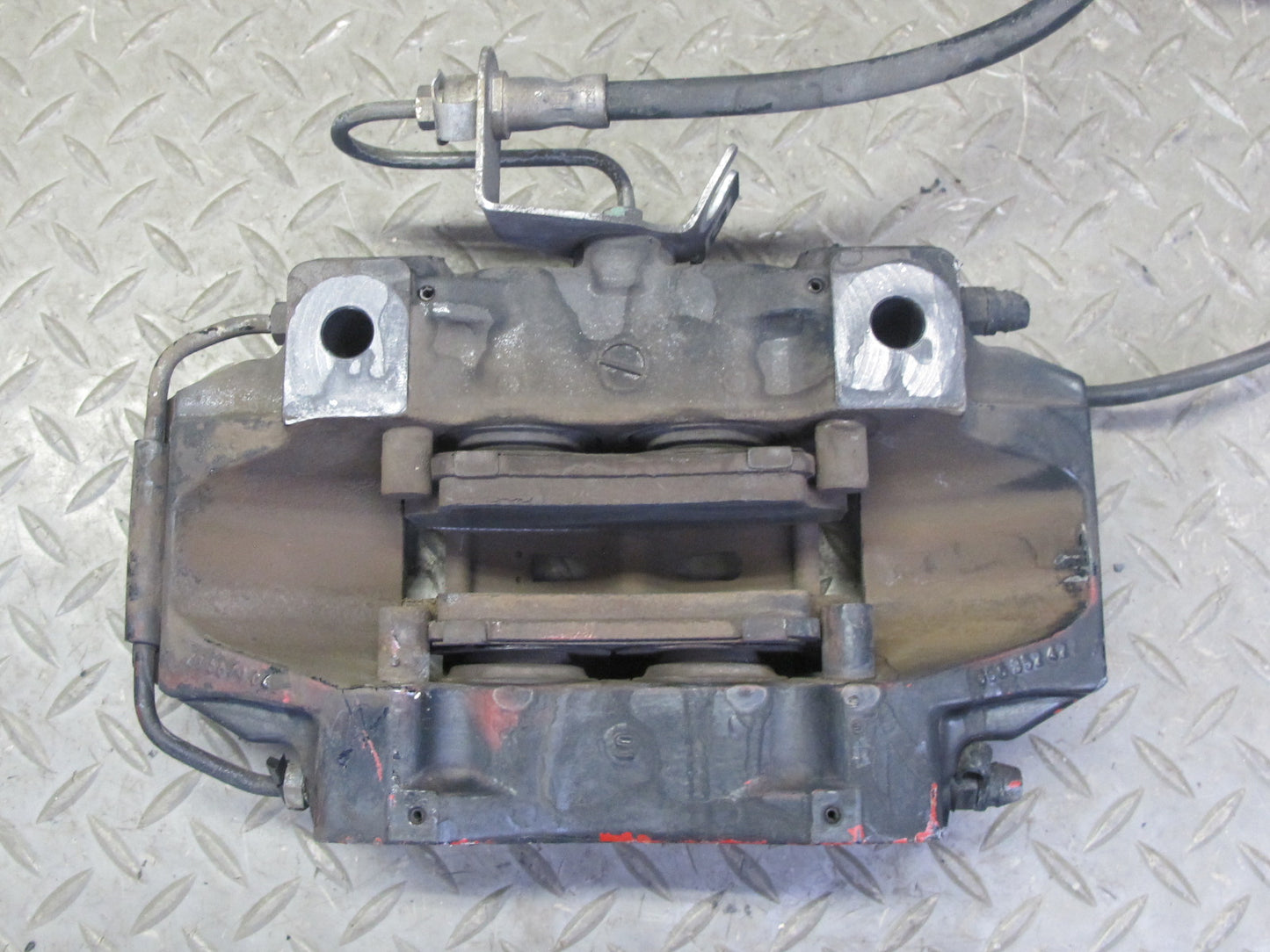 2000-2005 Porsche 911 Carrera 996 RWD Rear Left & Right Brembo Brake Caliper Set