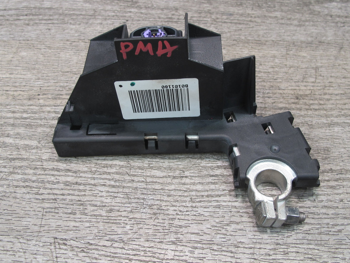 2015-2025 Porsche Macan Positive Battery Terminal Central Overload Protection