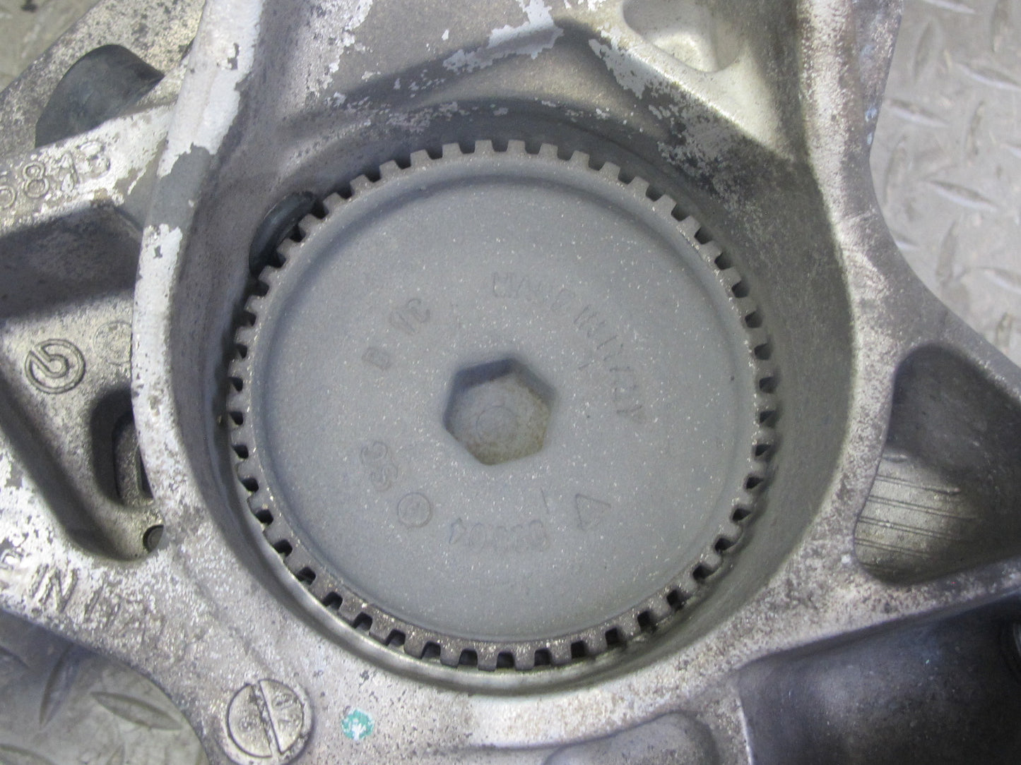 1999-2004 Porsche 911 996 Boxster RWD Front Right Spindle Knuckle Wheel Hub