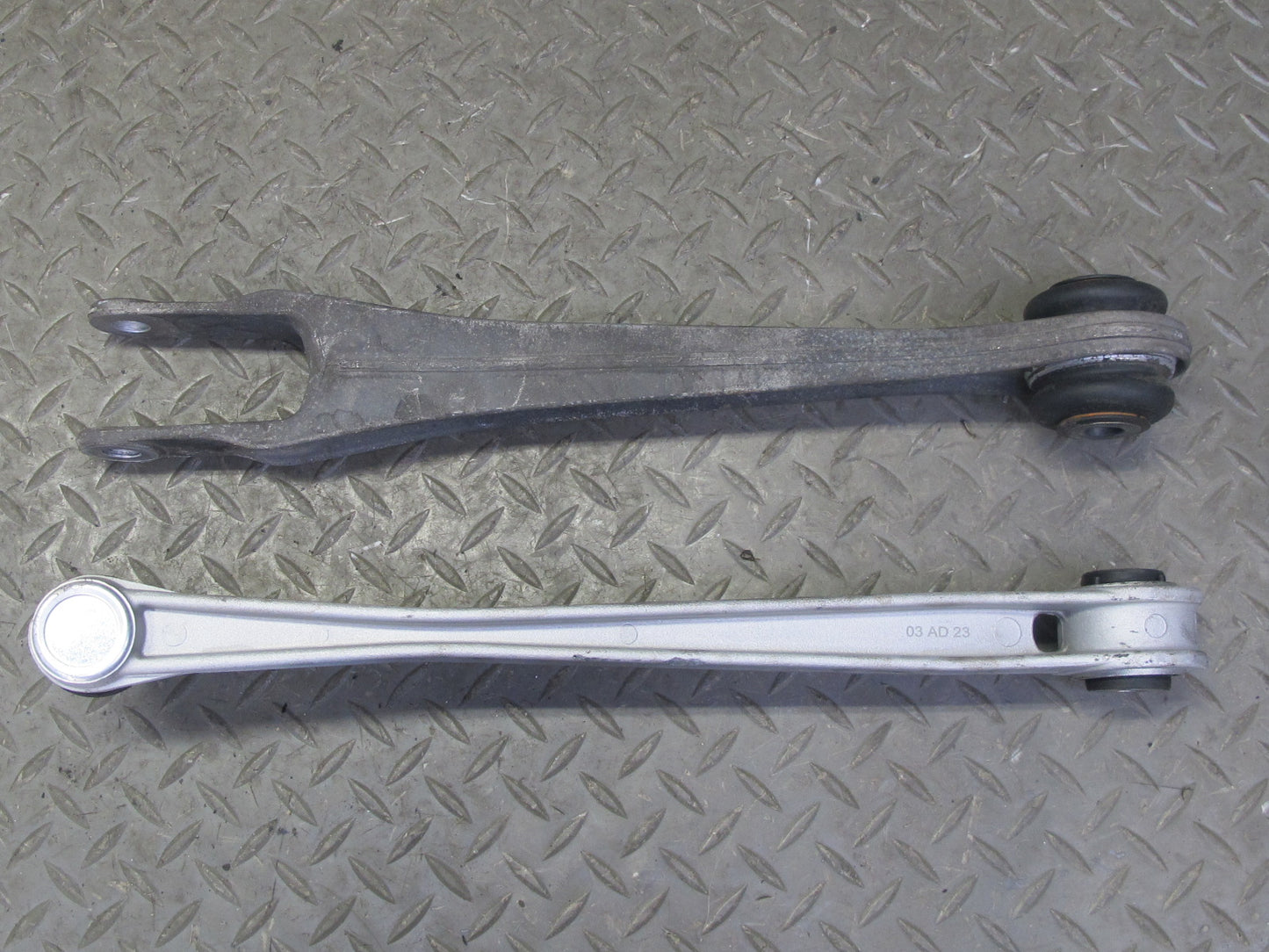 99-05 Porsche 911 996 Rear Right Suspension Upper & Lower Control Arm Set of 5