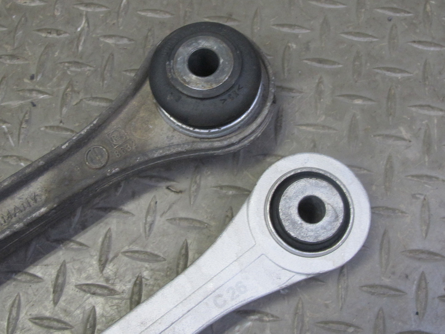 99-05 Porsche 911 996 Rear Right Suspension Upper & Lower Control Arm Set of 5