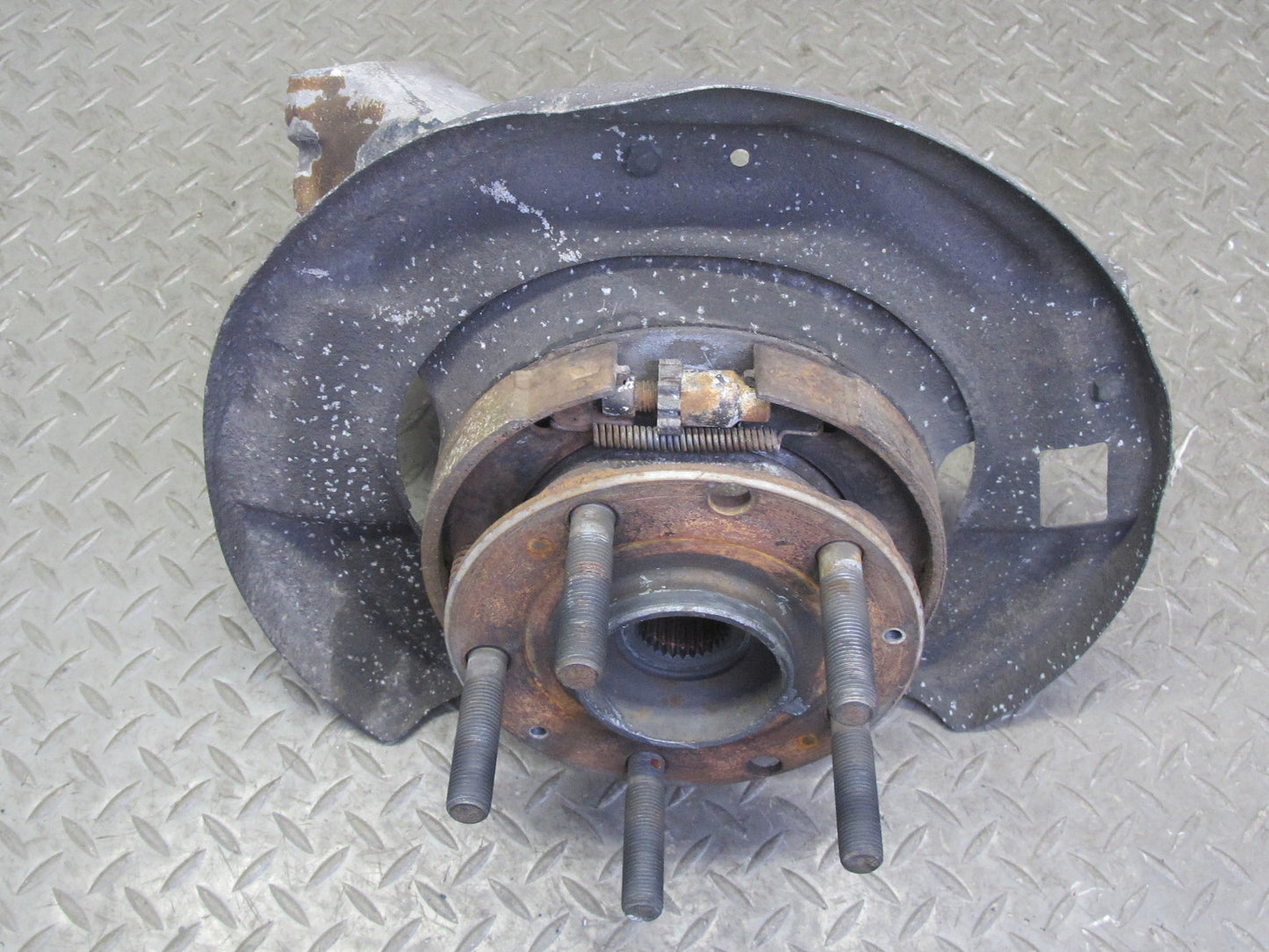 1984-1985 Porsche 928 S Rear Right Spindle Knuckle Wheel Hub Bearing